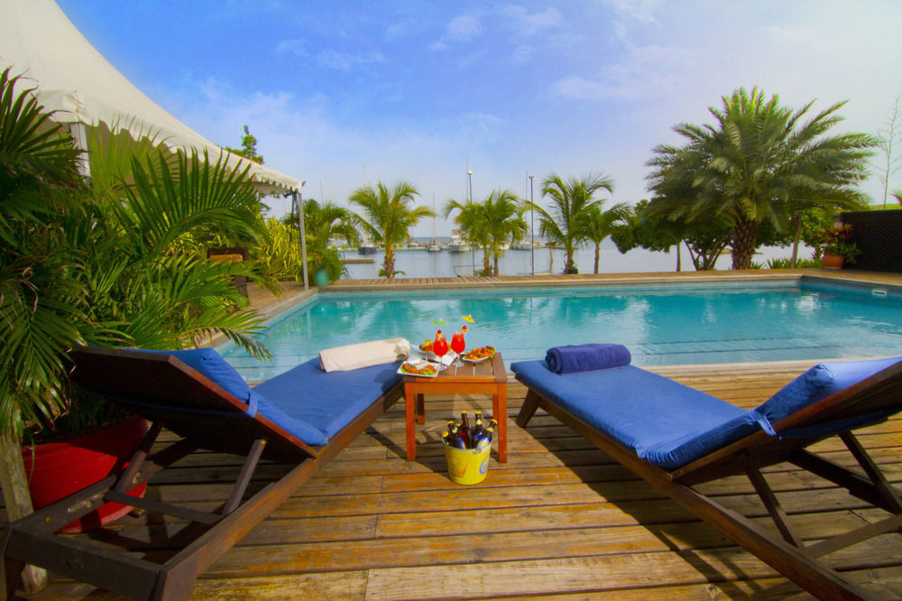 Le Phare Bleu Boutique Hotel And Marina St. George's Exteriér fotografie
